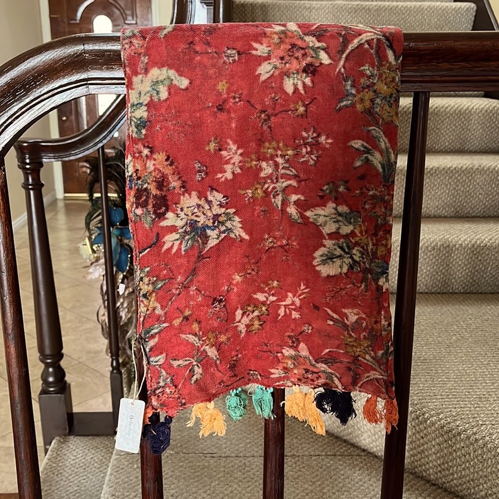 NWT The shop scarf